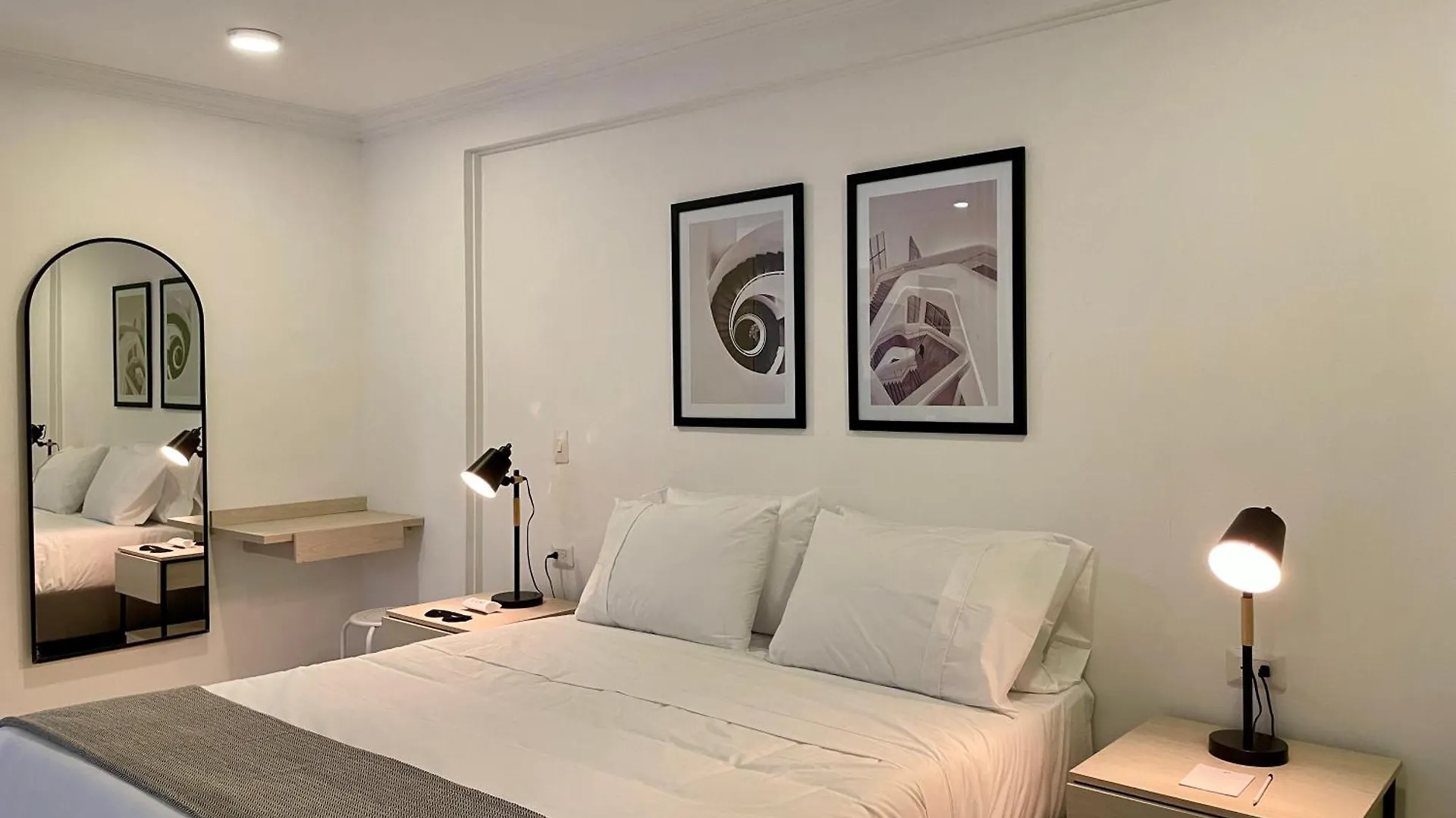 Lalinde By Wynwood House Aparthotel Medellin Colombia