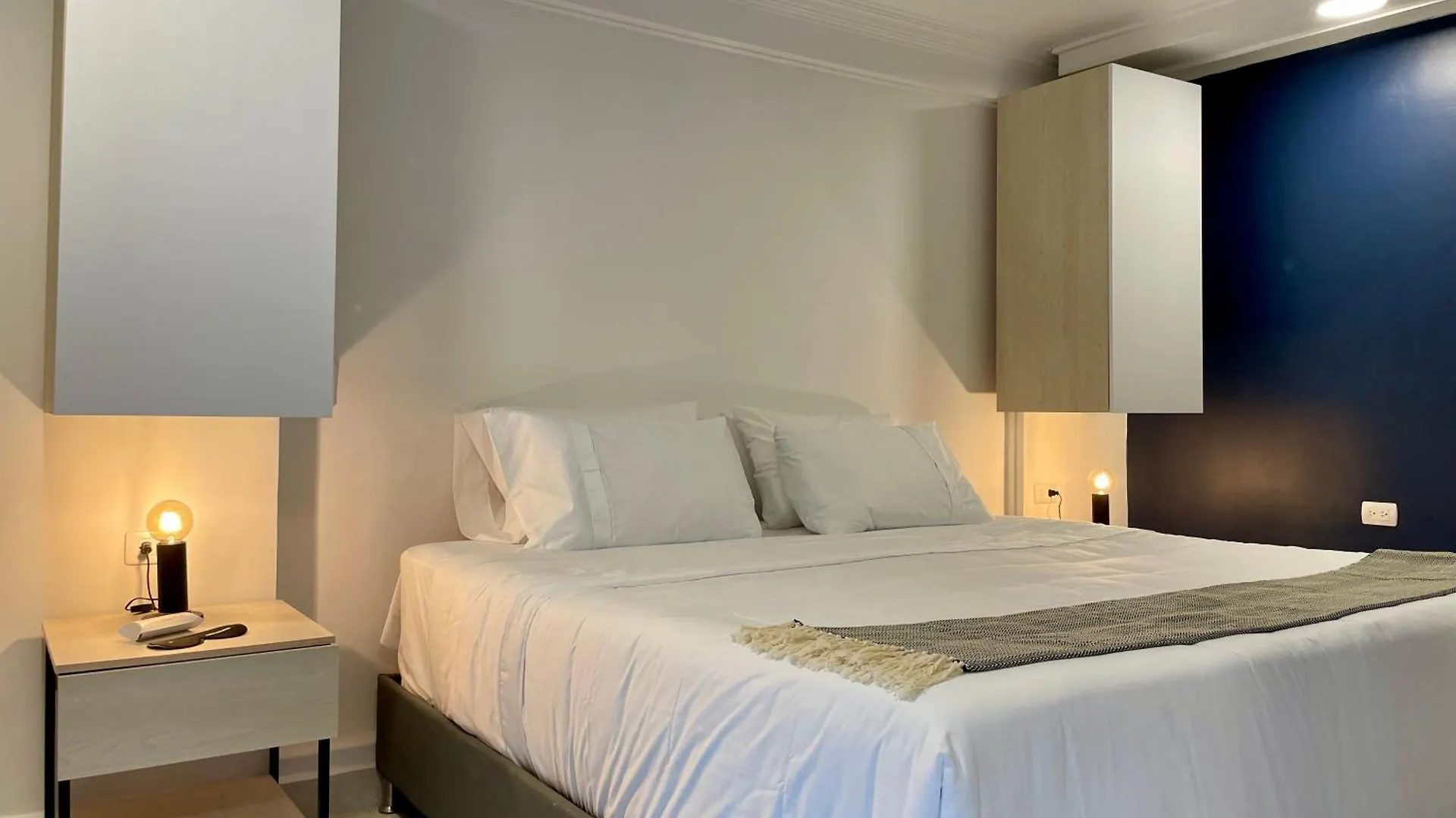 Lalinde By Wynwood House Aparthotel Medellin