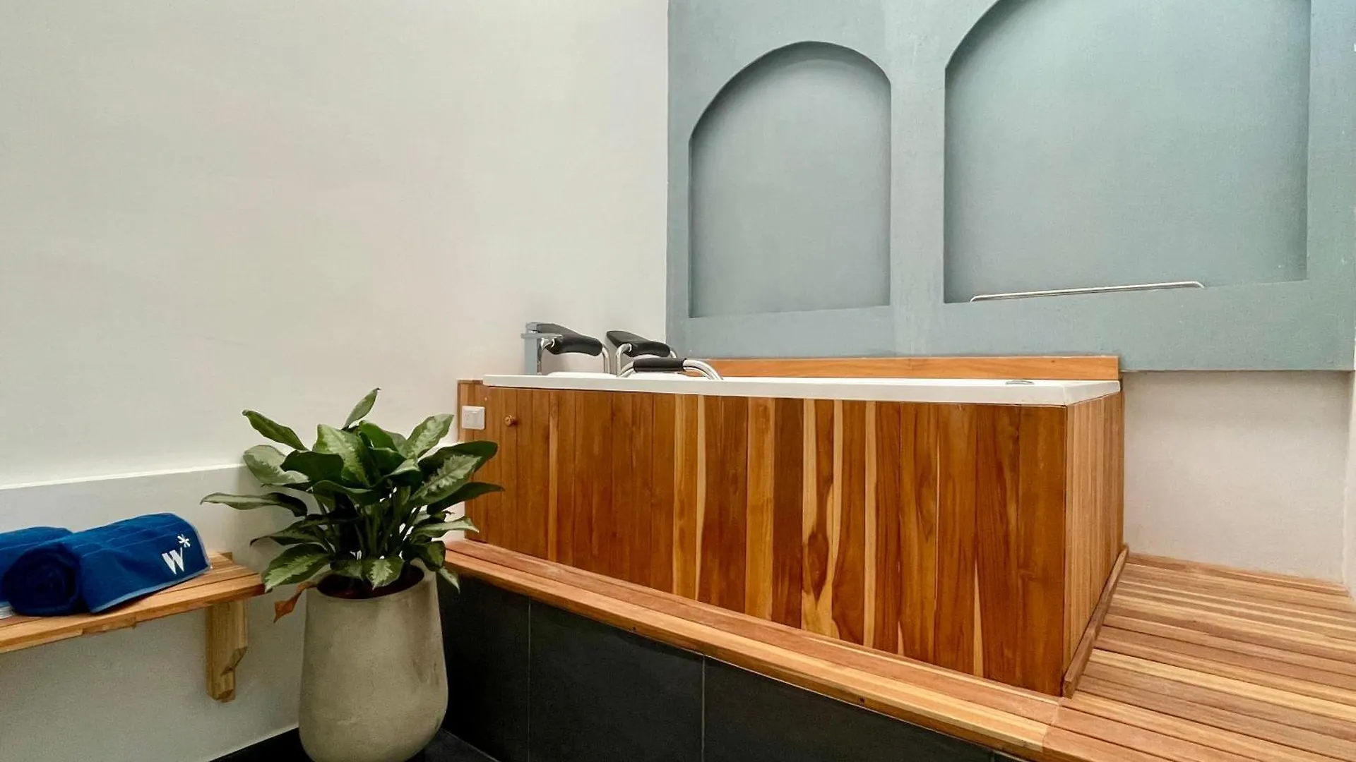Lalinde By Wynwood House Aparthotel Medellin Colombia